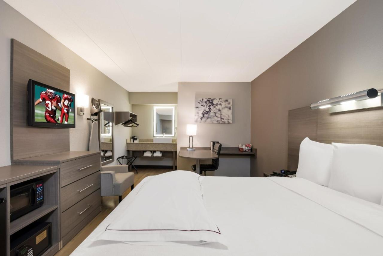 Red Roof Inn Plus+ Chicago - Naperville Zewnętrze zdjęcie