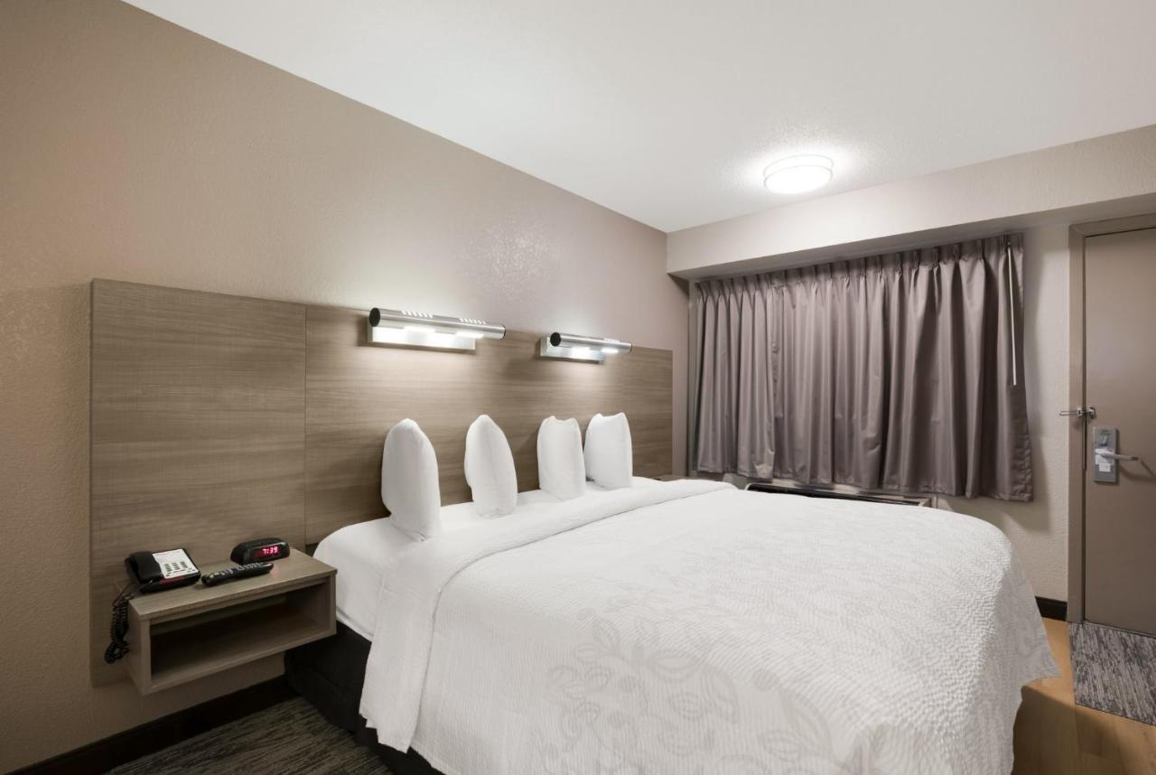 Red Roof Inn Plus+ Chicago - Naperville Zewnętrze zdjęcie