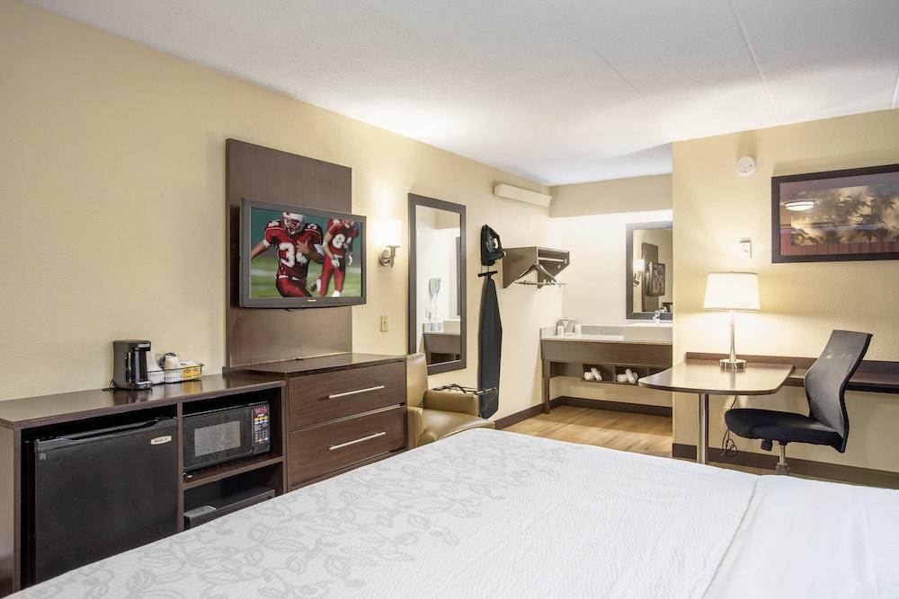 Red Roof Inn Plus+ Chicago - Naperville Zewnętrze zdjęcie