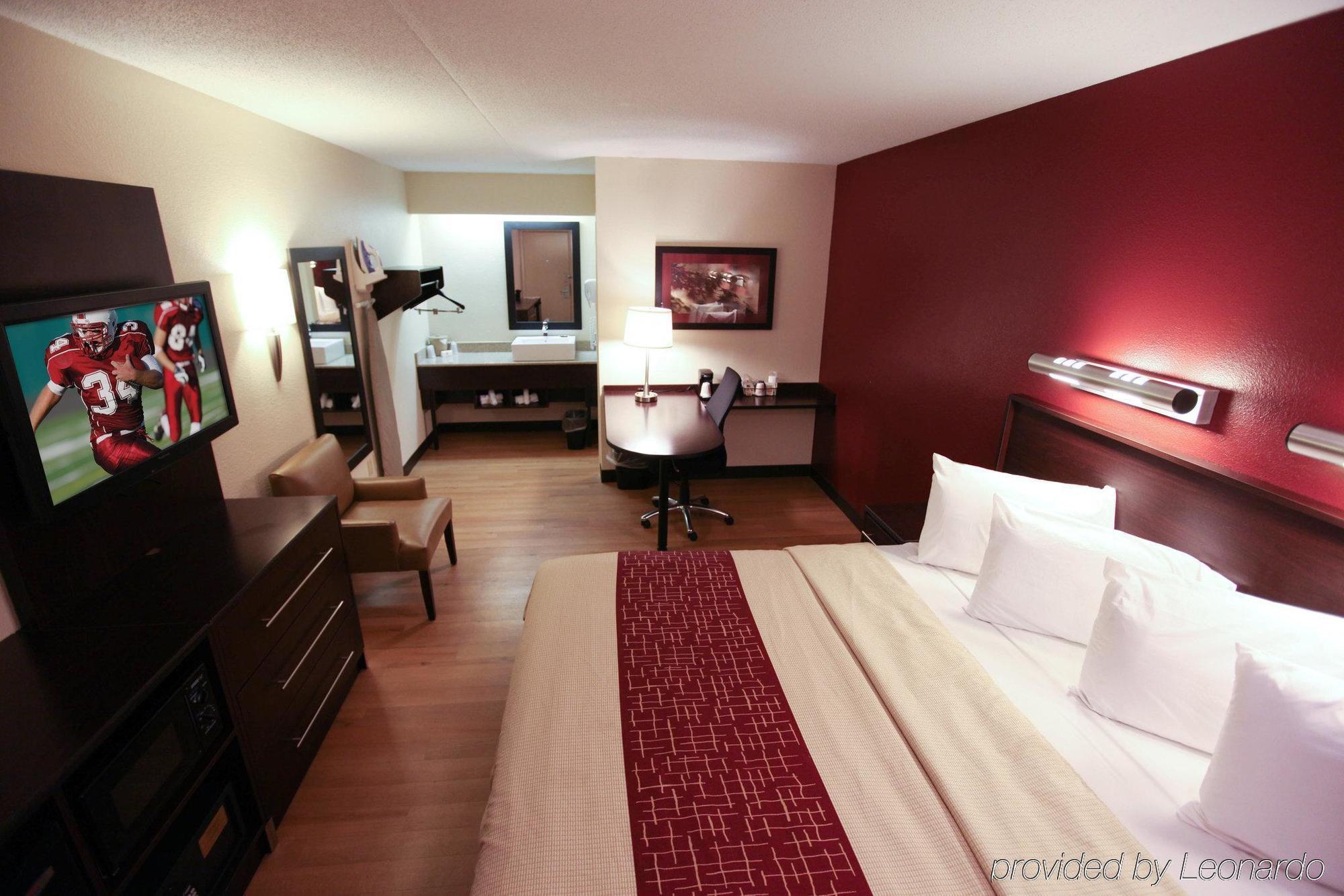 Red Roof Inn Plus+ Chicago - Naperville Zewnętrze zdjęcie